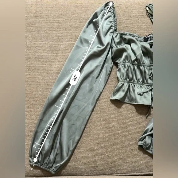 Mixed Threads Tie Front Square Neck Hunter Green Peasant Crop Blouse - Picture 13 of 13